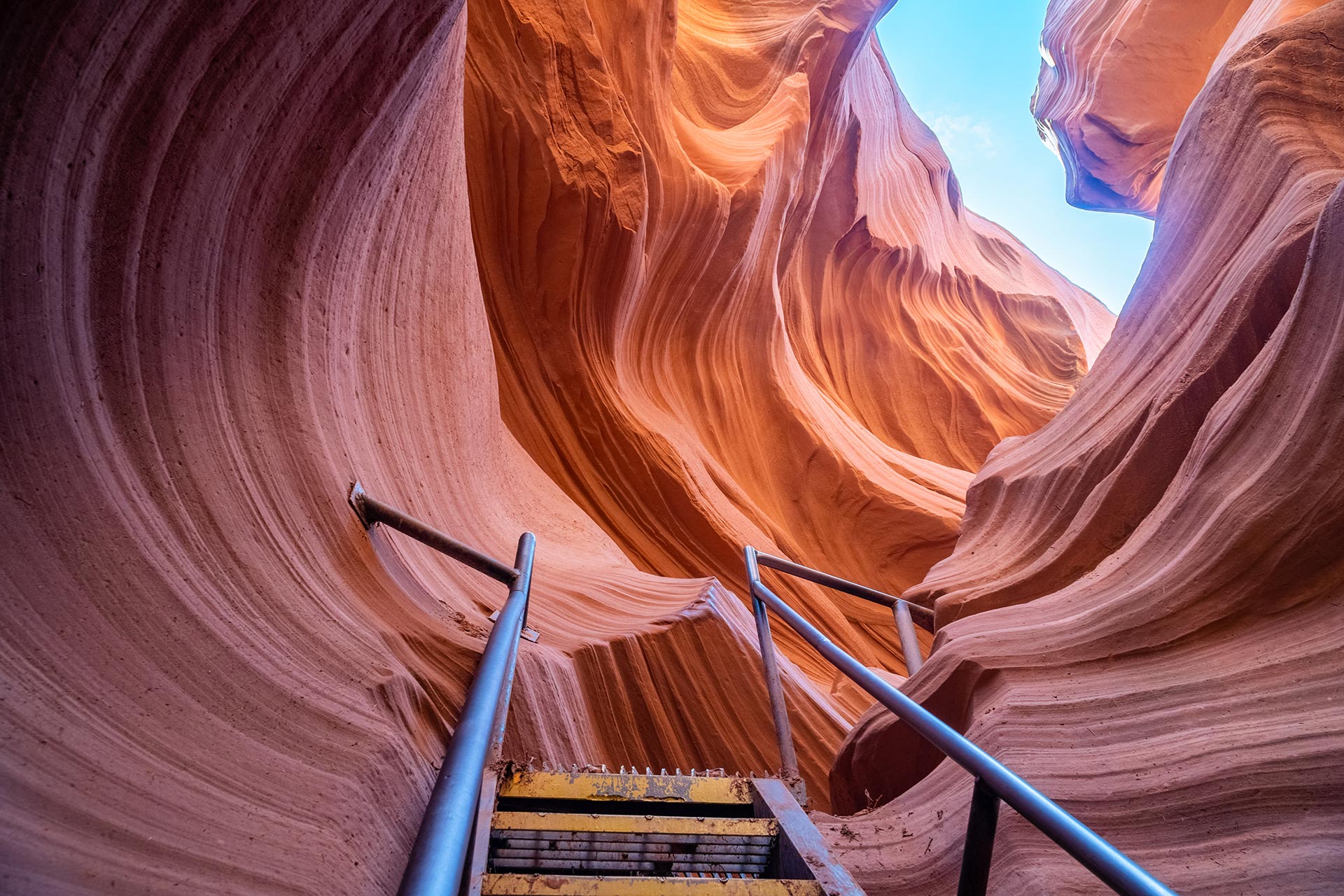 antelope valley lower canyon tour